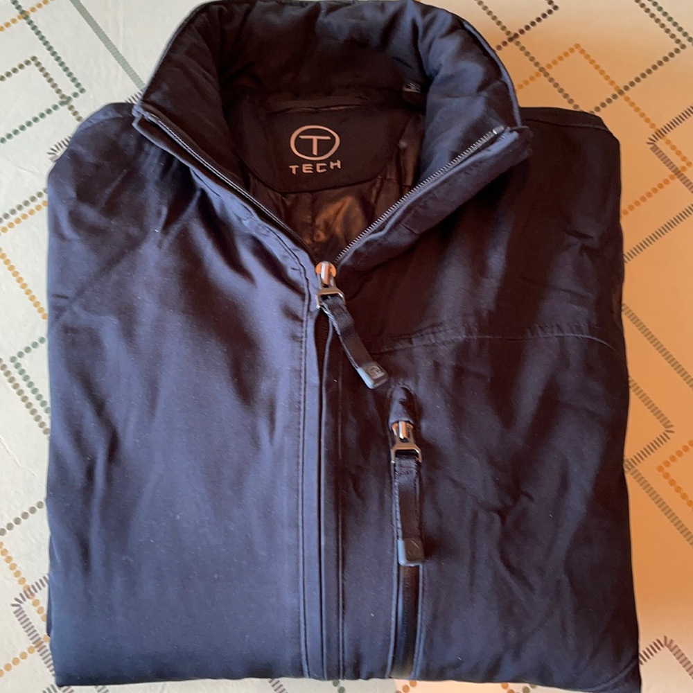 Tumi Tech Jacket - Black and size small